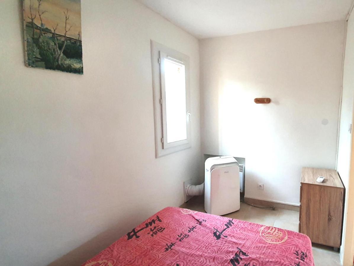 Appartement Avec Vaste Terrasse A 30 M Des Dunes Agde Exterior foto
